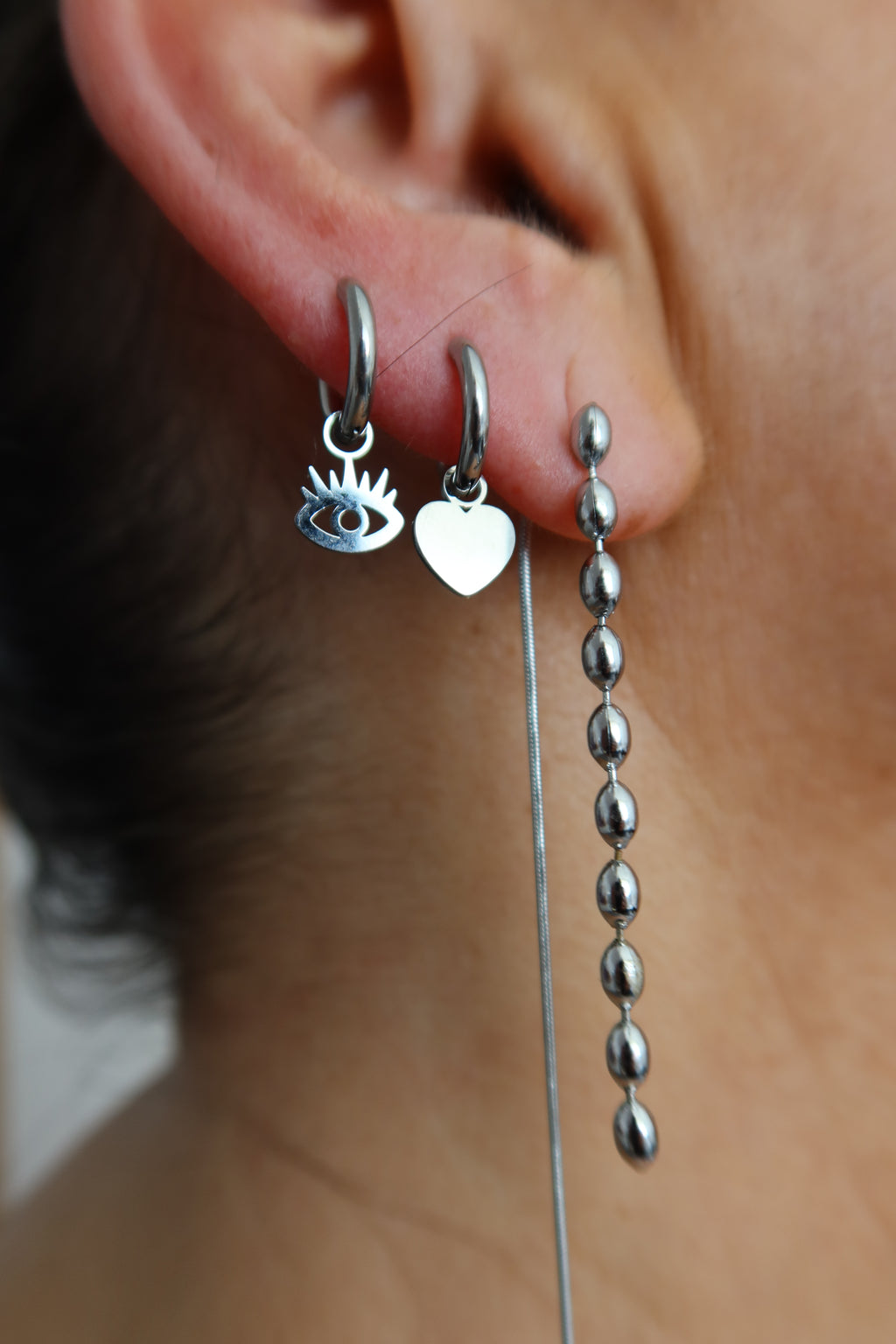 Pendiente Mini Ojo Plateado