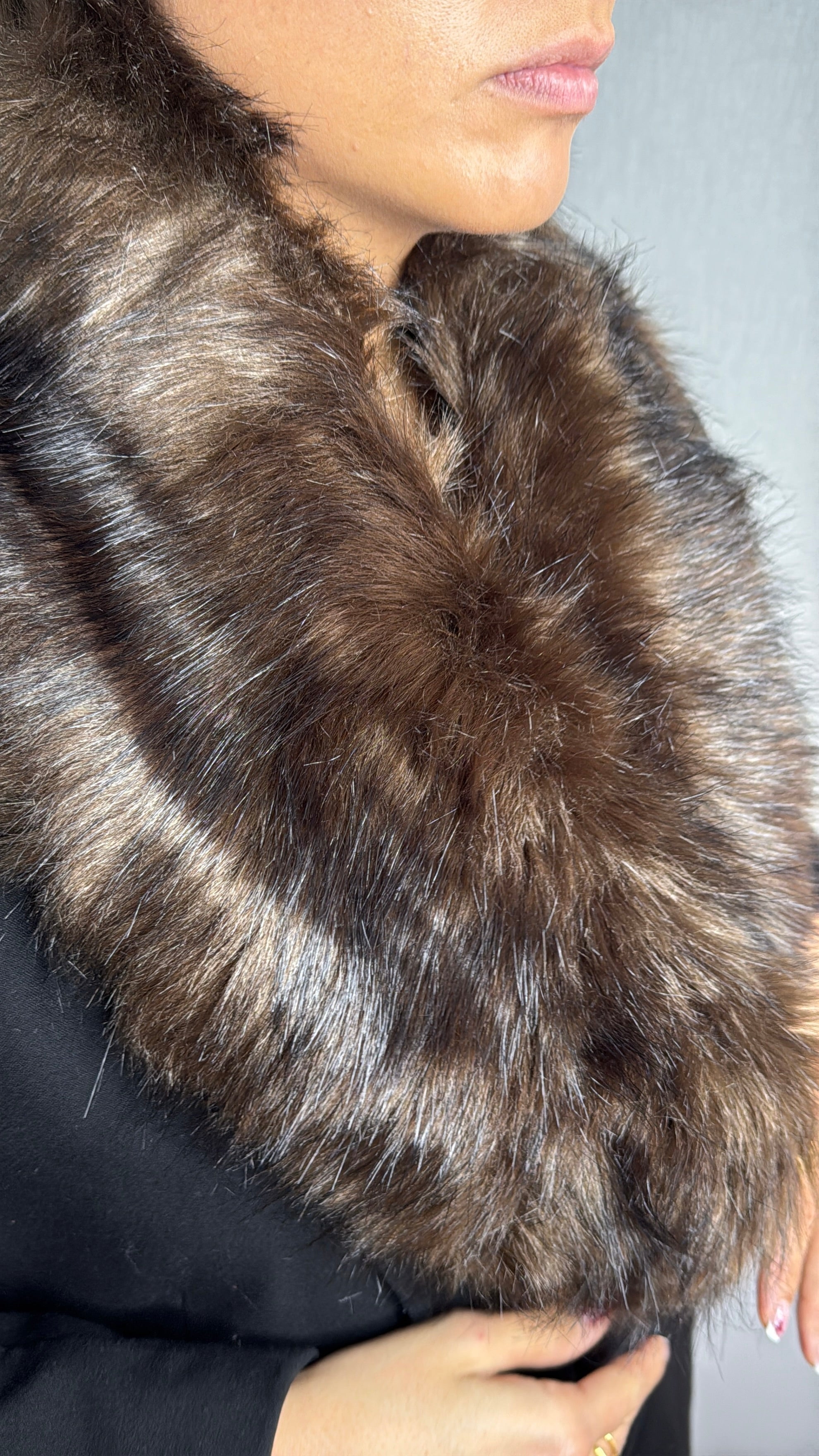 Estola Marron Chocolate Pelo