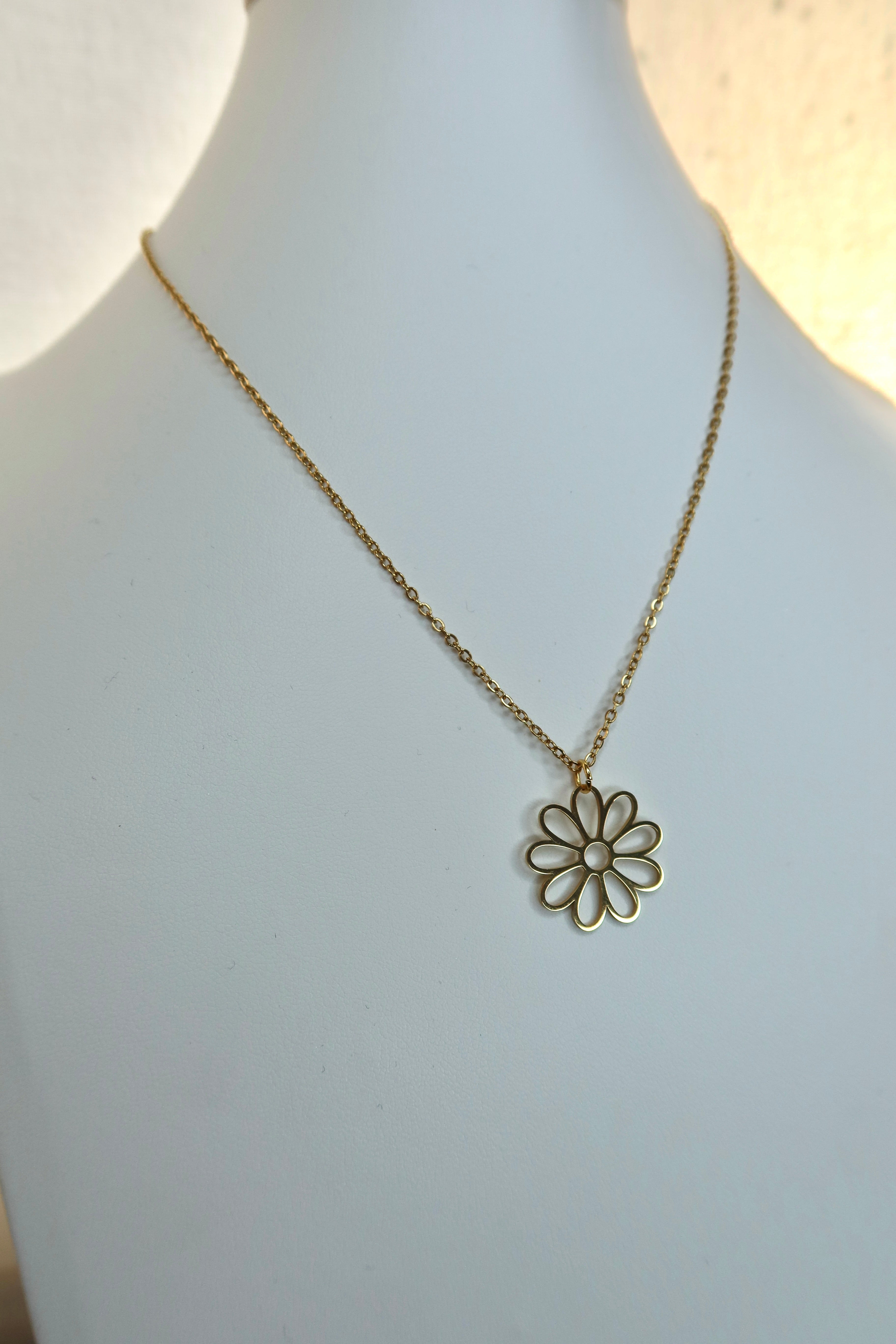 Collar Fiora Dorado