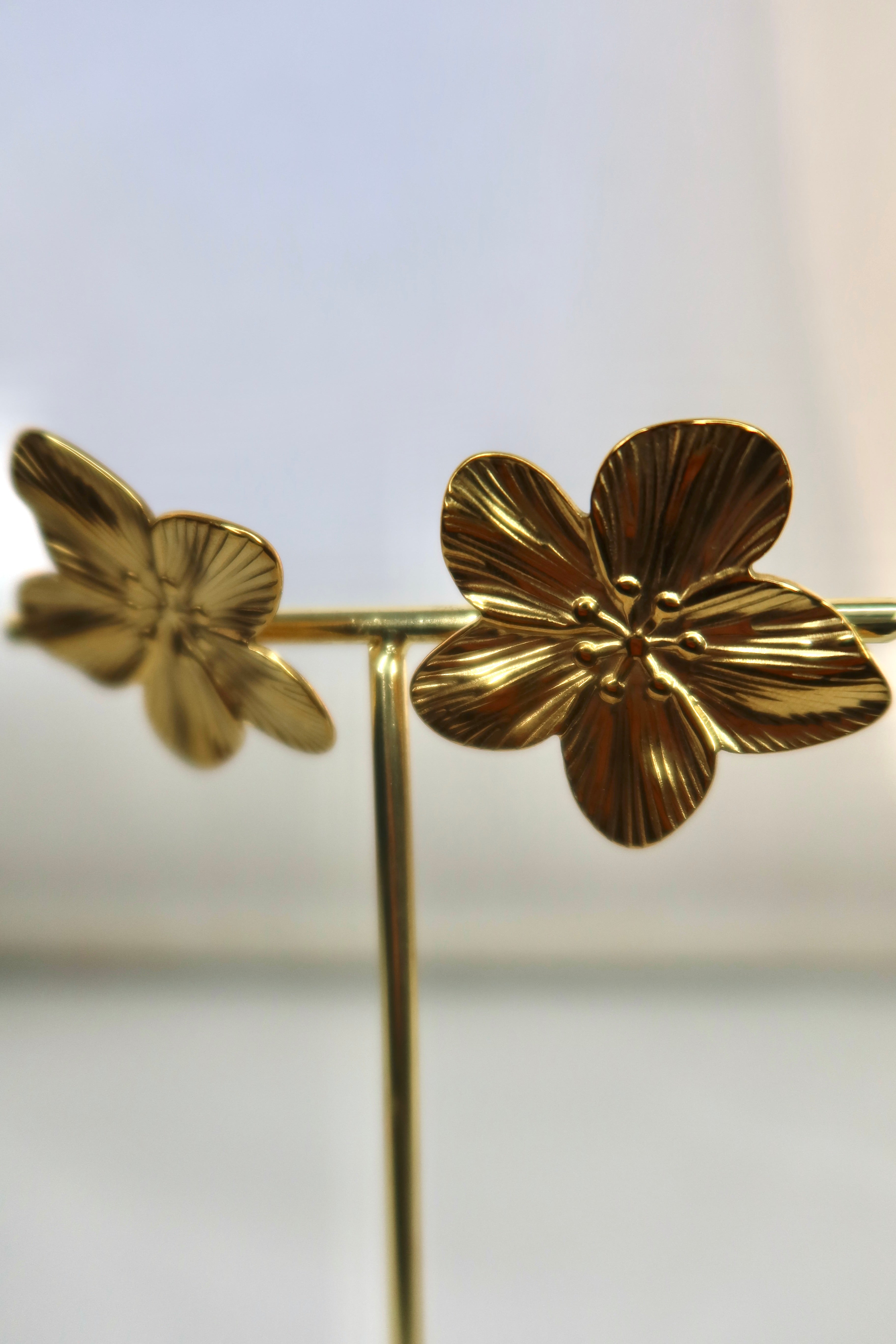 Pendientes Fyla Dorados