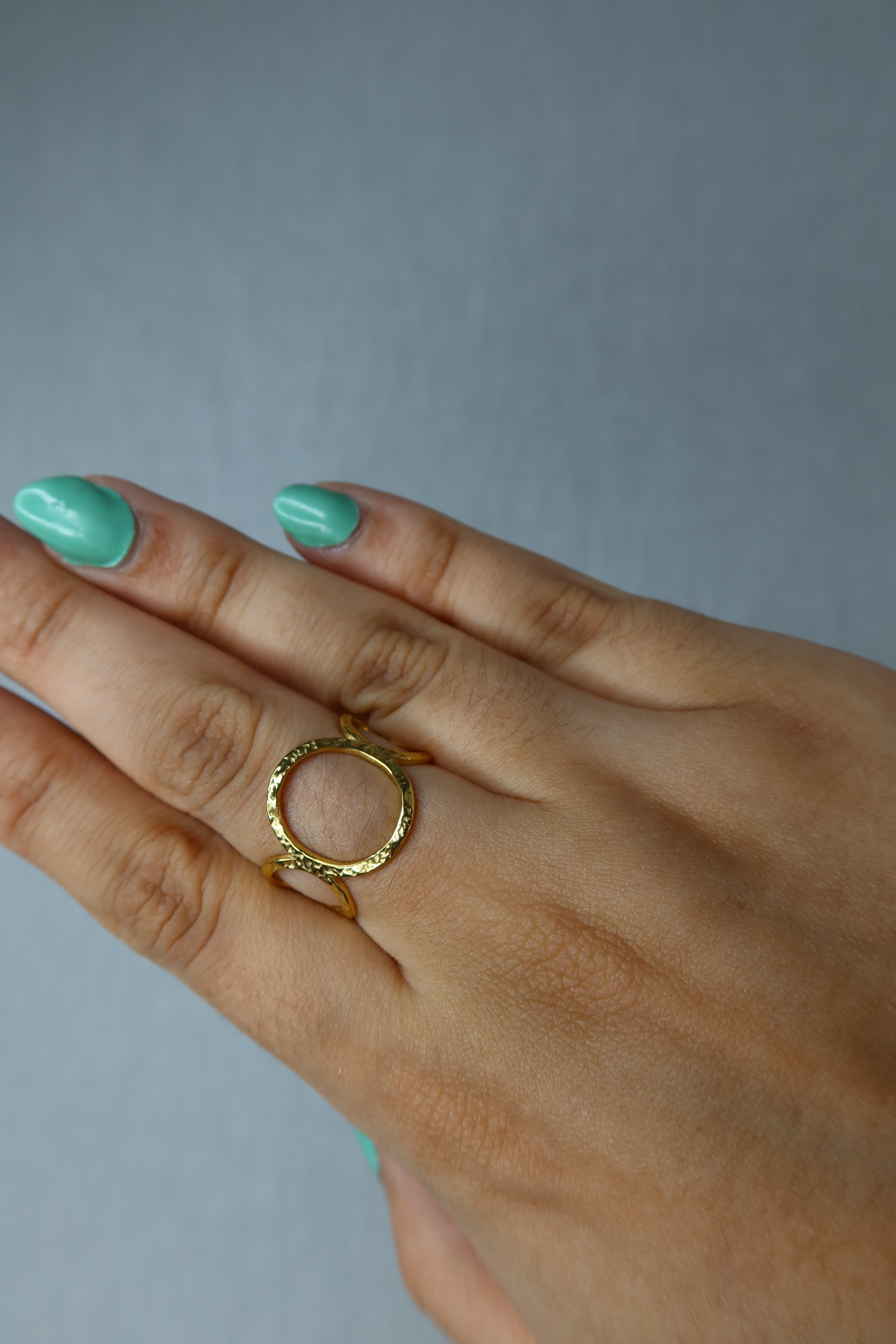 Anillo Amara
