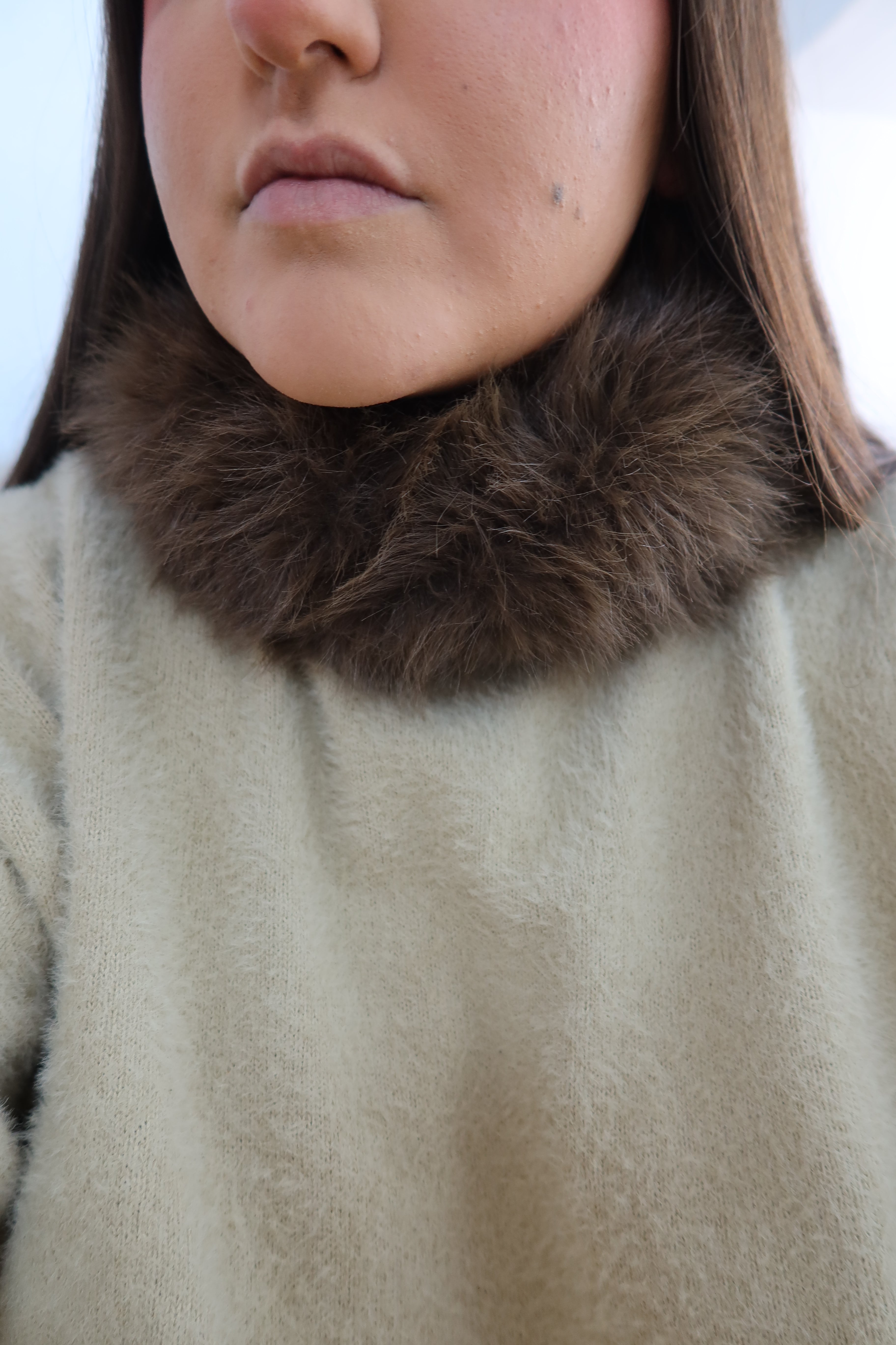 Cuello Marron Chocolate