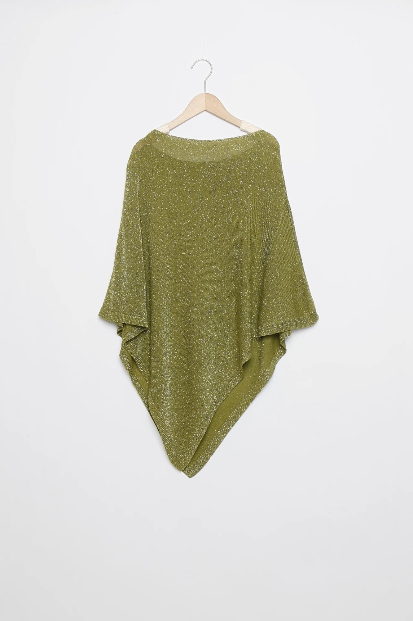 Capa Brillante Oliva